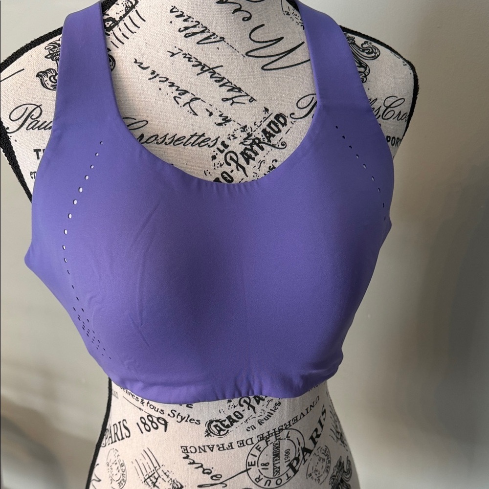 Lululemon Air Support Bra 38C - Picture 4 of 6